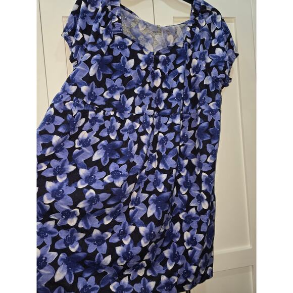 Roaman’s Plus Size Purple Floral Sweetheart Neckline Tunic Top - XL/1X - Picture 7 of 11